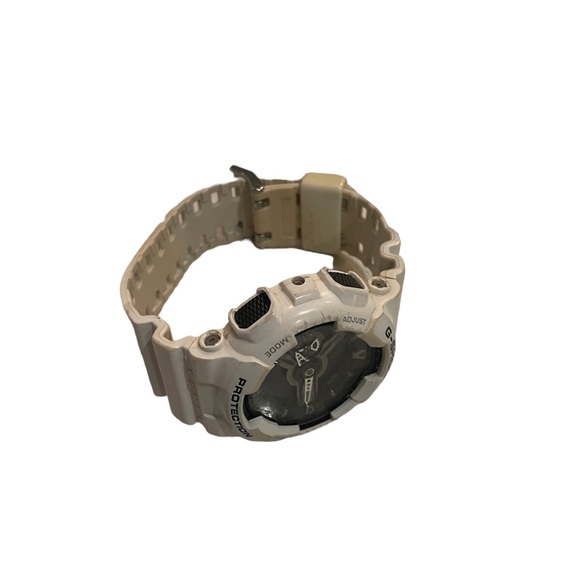 Men's White G-Shock Watch - Picture 4 of 4